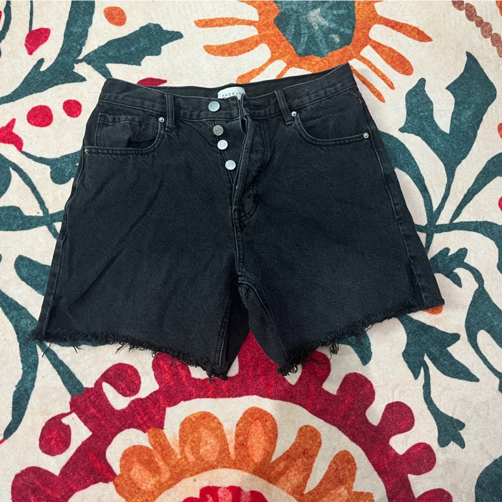 PacSun Black High Weighted Shorts
